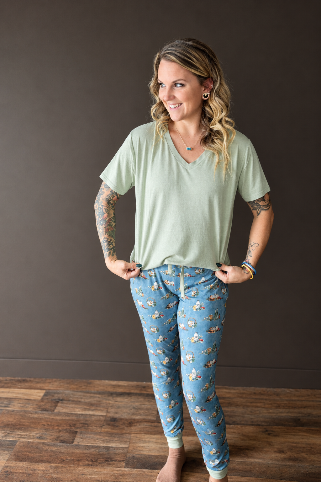Solid Color Women’s V-Neck T-Shirt