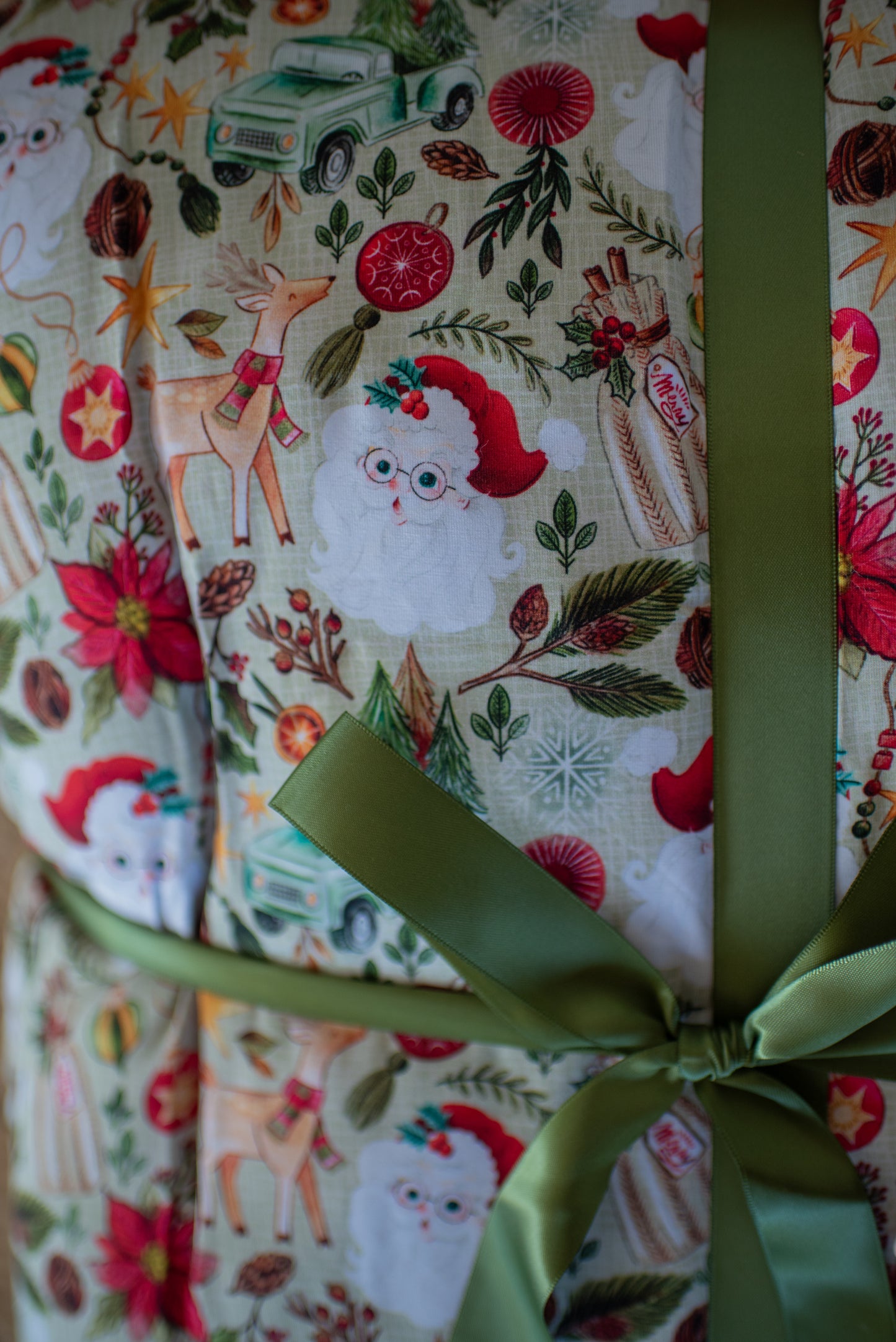 Country Claus Adult Quilted Blanket