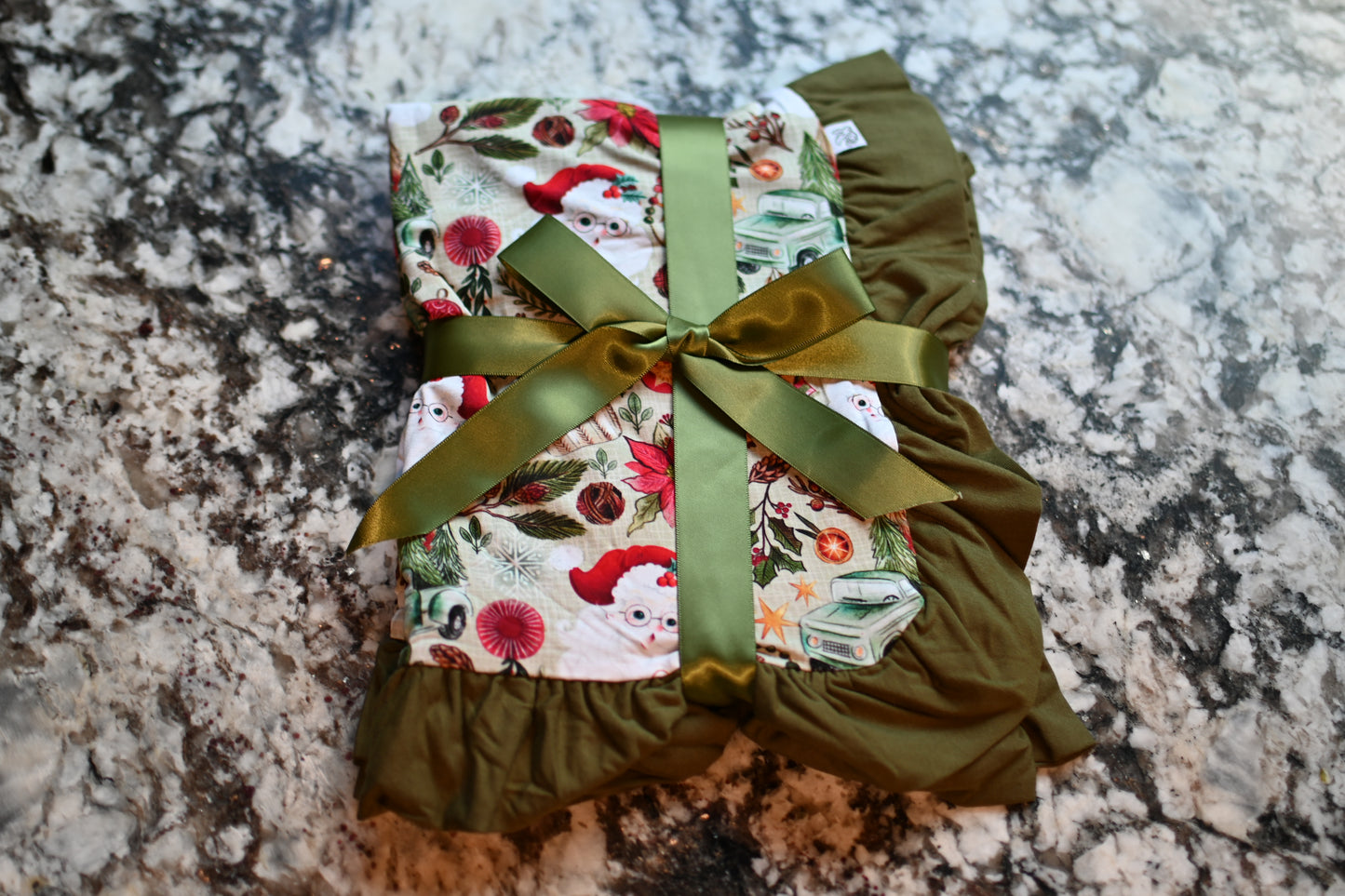 Country Claus Double Layer Mini Ruffle Bamboo Blanket