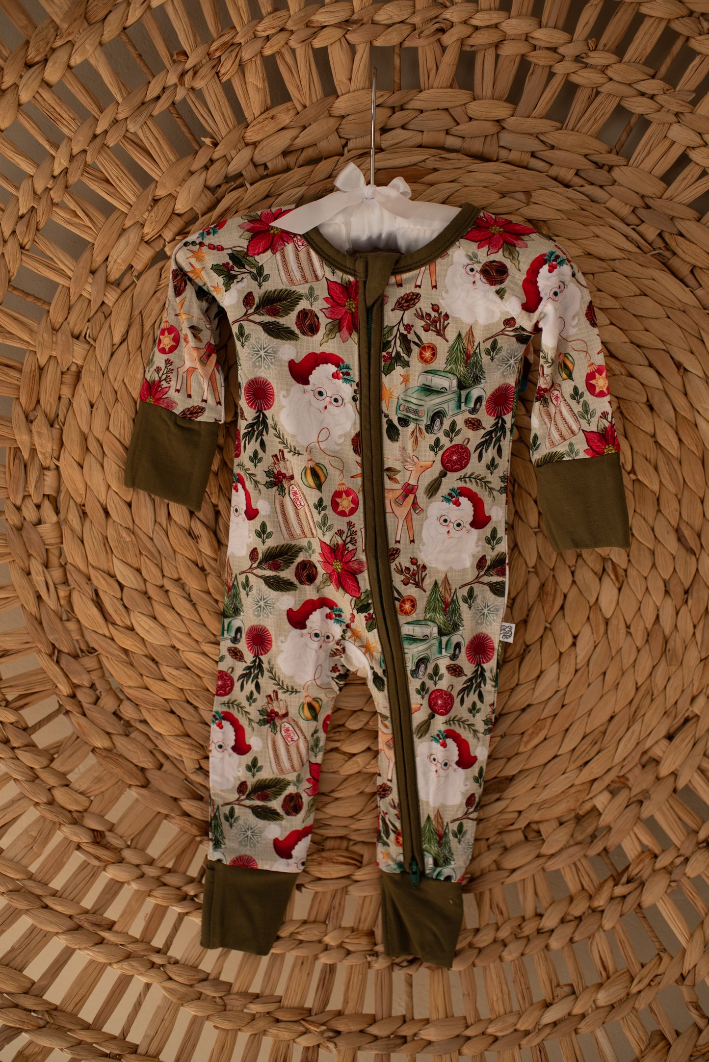 Country Claus Convertible Zippy